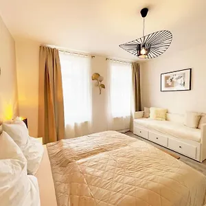 Casarina - Charmante Direkt Am Zoo Mit Sauna Apartment Leipzig